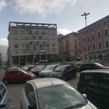 Appartement Riposo in centro città à La Spezia Extérieur photo